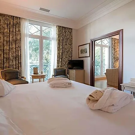 Hotel Castilla Termal Solares 4*